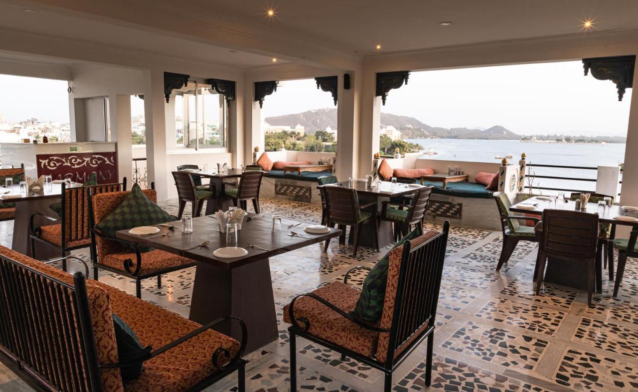 Hotel Sargam Sadan Udaipur Bagian luar foto