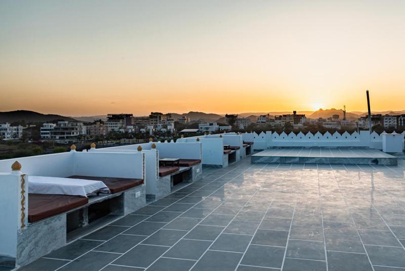 Hotel Sargam Sadan Udaipur Bagian luar foto